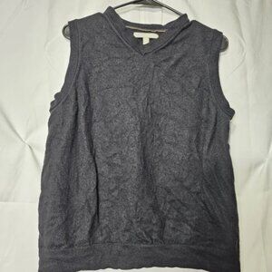 Nordstrom 100% extra fine merino wool large v neck vest